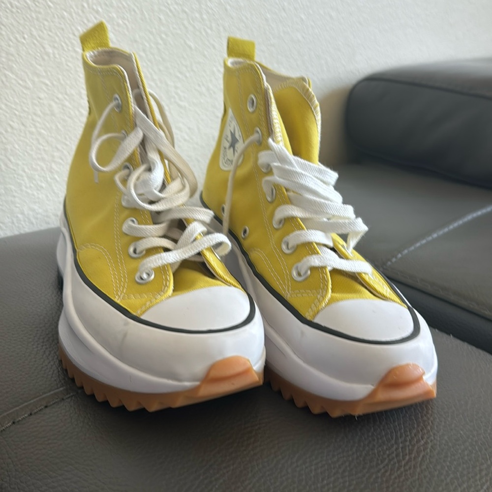 Converse Run Star High Platform Chuck Taylor 5/6.5 Lemon Yellow
